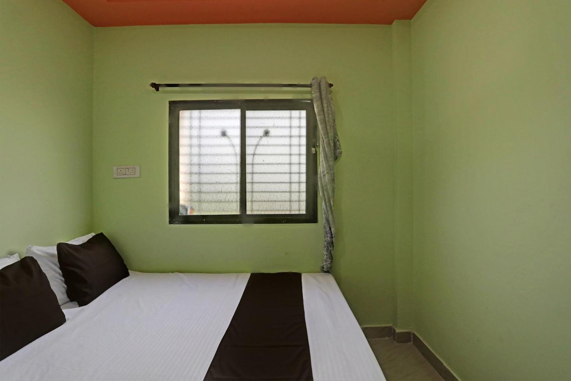 Spot On Hotel Leo Star Chandrapur Exterior foto