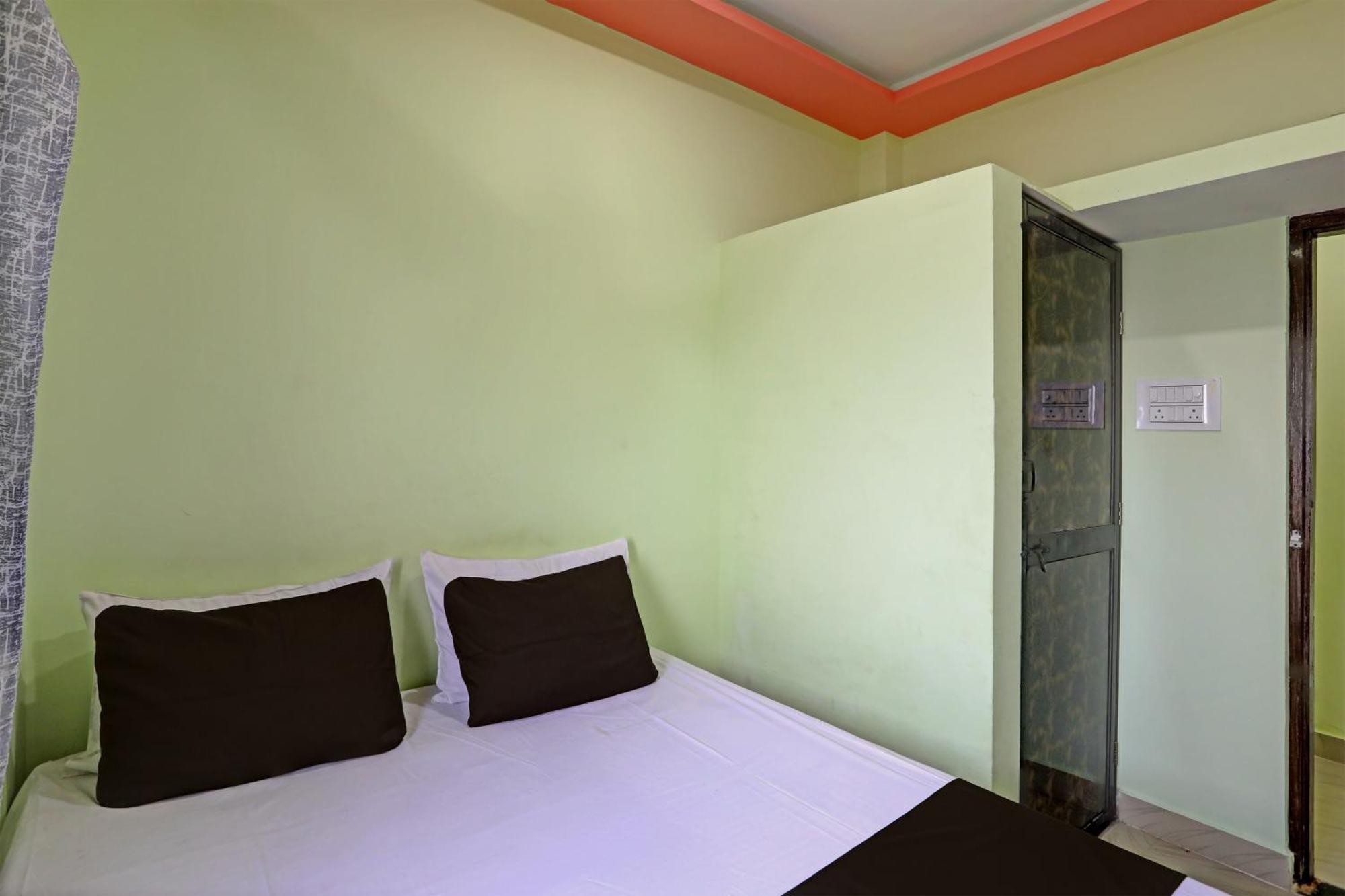 Spot On Hotel Leo Star Chandrapur Exterior foto