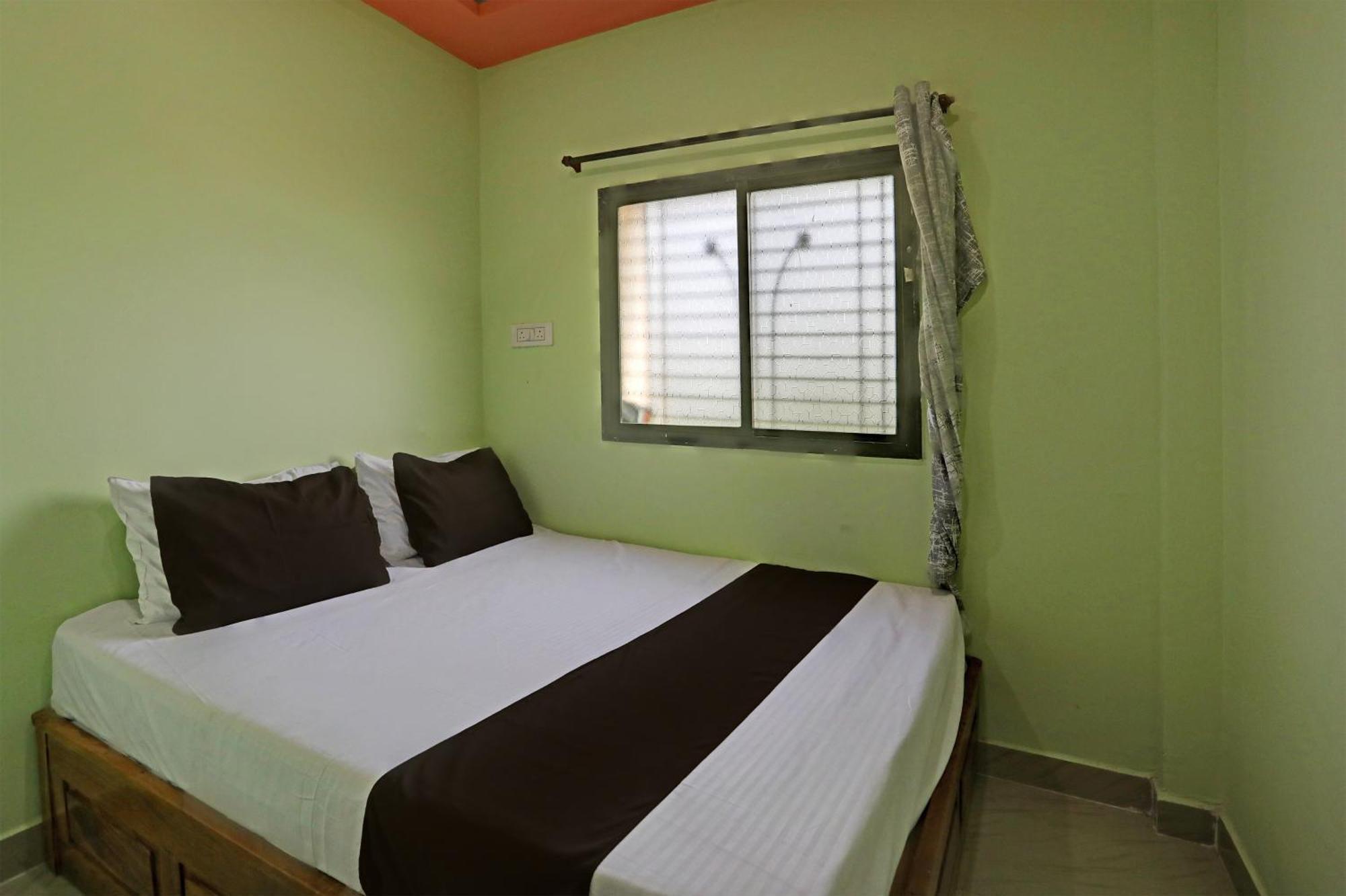 Spot On Hotel Leo Star Chandrapur Exterior foto