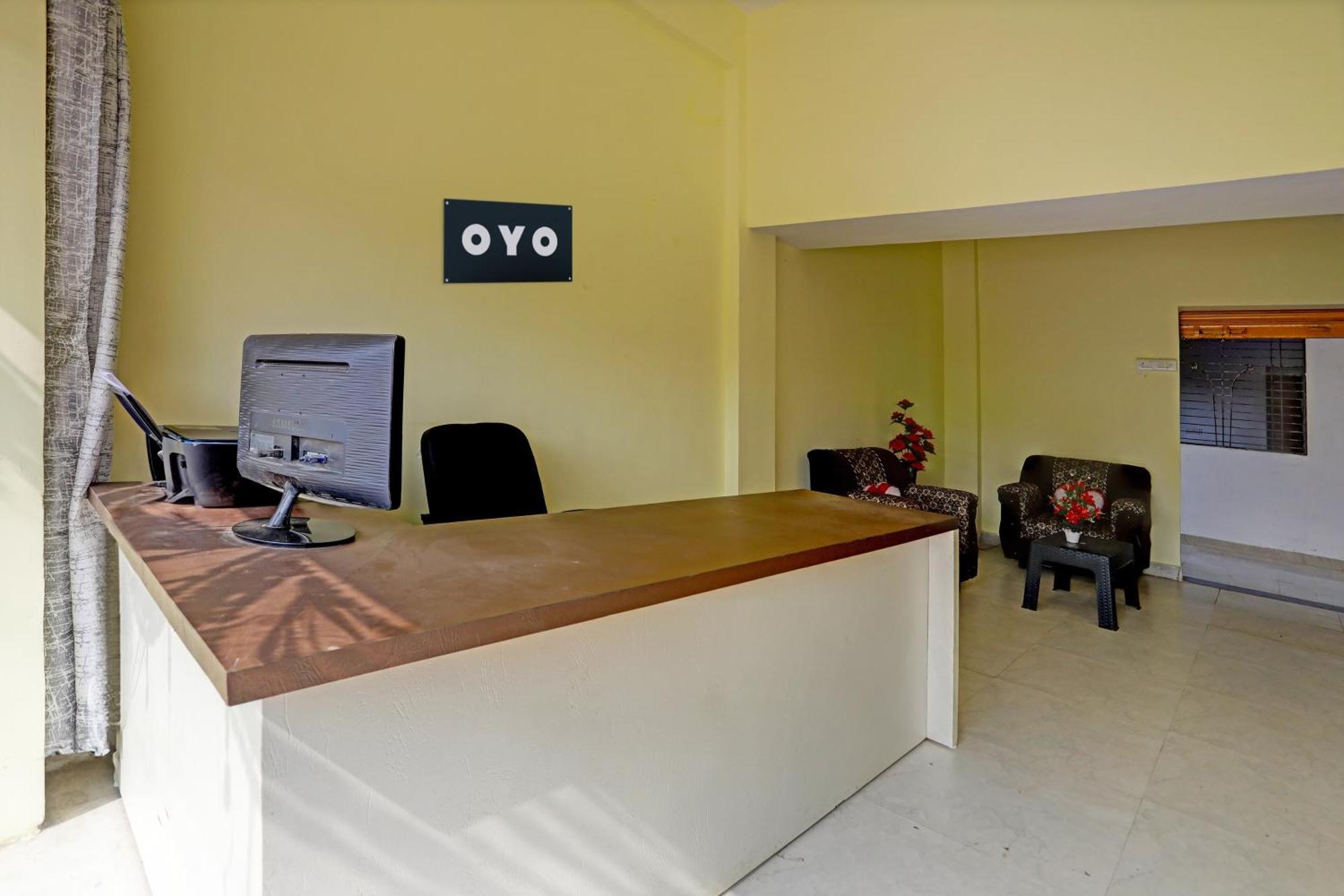 Spot On Hotel Leo Star Chandrapur Exterior foto
